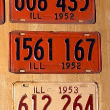 1952 Illinois License Plate 1561 167 Vintage IL Auto Tag Collectible picture
