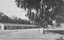 Pocotaligo South Carolina Mixons Motor Court Street View Antique Postcard K47591 picture