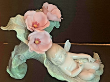 Lladro - Beautiful Little Cherub Angel in Original box picture
