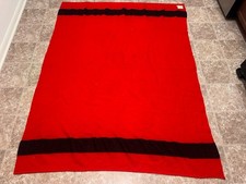 VTG. EARLY'S WHITNEY POINT RED BLACK ENGLISH WOOL BLANKET 84”x66” Preowned picture