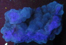 FLUORITE xls (SW & LW fluorescent)  - Middle Mountain - Conway, New Hampshire picture