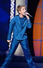 Billy Gilman at Michael Jackson's 30th Anniversary Celebration - S- Old Photo 9 picture