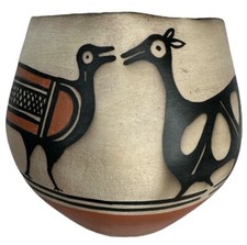 Paulita Pacheco Pueblo Pottery Santo Domingo Jar Handmade Signed Native American picture