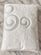 Rare Disney Parks Resort Spa Towel 27x54 New Unused Property OS 100% Cotton picture