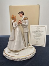 LENOX CINDERELLA  AND PRINCE CHARMING WEDDING CAKE TOPPER FROM DISNEY COLLECTION picture