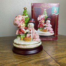 VTG A Berry Merry Christmas 2003 Heirloom Collection Strawberry Short Cake picture