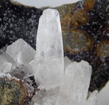 ARAGONITE CRYSTALS - 9 cm - BEAVER CREEK, ARIZONA 29158 picture