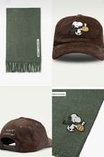 STARBUCKS-SNOOPY HAT PEANUTS RESERVE EXCLUSIVE 2026 And Scarf X2 picture