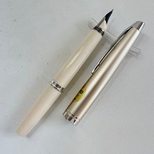 Pilot Myu Combi Fountain Pen White Fine F Unused Discontinued As-Is Collectible picture