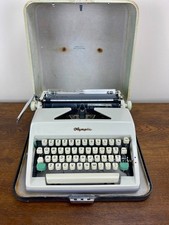 1960's Vintage Olympia SM9 Manual Typewriter SN 2708250 West Germany Case xtras picture