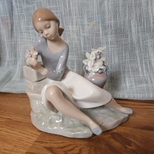 Vintage Lladro Rosalinda Girl With Flower Porcelain Figurine Spain Large picture
