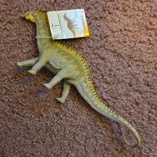 Safari Carnegie Amargasaurus 405201 discontinued dinosaur figure RARE, NEW picture