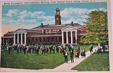 Postcard Central Court White Plains New York Burke Foundation picture