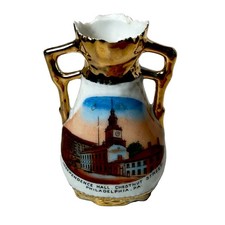 PHILADELPHIA PA Pennsylvania Antique INDEPENDENCE HALL Souvenir TRINKET VASE picture