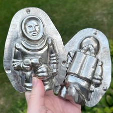 Vintage Vormenfabriek Holland ASTRONAUT Space Man w/ Raygun Chocolate Candy Mold picture