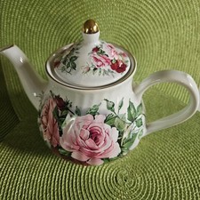 Rare find - Arthur Wood 6586 English Roses Design with Gold Accent Teapot picture