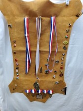 Rare Vintage Collection of Pins and medals 35.ct picture