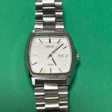 SEIKO SPIRIT Quartz Watch Silver Case White Dial Battery Dead Discoloration picture