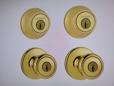 Kwikset Tylo Entry Knob and Single Cylinder Deadbolt Combo, Polished Brass picture