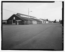 34. VIEW IN SOUTHERN END OF U.S. OVAL HISTORIC DISTRICT. VIEW TO SOUTHEAST - picture