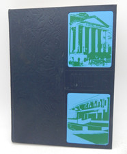 Vintage 1973 University of Alabama Corolla Yearbook Bear Bryant picture