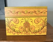 Vintage Avon Recipe Box Granny-core 1970's Boho Mod picture