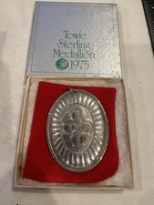Vintage 1975 Towle Sterling Silver Medallion Ornament with Original Box .79toz picture