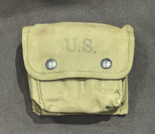 ORIGINAL WW2 US ARMY MEDICAL JUNGLE FIRST AID KIT & POUCH 1945 picture