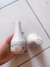 Vintage Japan Ceramic Salt and Pepper Shakers Floral picture