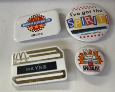 RARE VINTAGE 1970s-80s “WAYNE” Gold  McDONALDS EMPLOYEE NAME TAG FAST FOOD LQQK+ picture