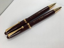 Excellent PILOT Custom 74 Ballpoint Pen Mechanical Pencil 2-Piece Set Bordeaux picture