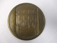 SIGNED R. BENARD CENTRAL HANOVER BANK & TRUST PARIS BRONZE MEDAL picture