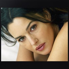 Monica Bellucci 040 | 8 x 10 Photograph | Celebrity Actress, Beautiful Woman picture
