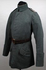 WWI - Original Model 1915 5th Jaeger Zu Pferde Officer's Uniform With Cav. Belt picture
