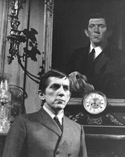 8x10 Dark Shadows GLOSSY PHOTO photograph picture barnabus jonathan frid #52 picture