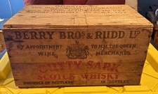 Vintage Cutty Sark Scotch Whisky Wooden Crate Box Berry Bros Rudd 12 Bottle Lid picture