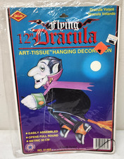 Vintage Beistle Flying Dracula Art Tissue Hanging 12”  1994 Halloween Decor picture