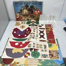 LAKESIDE  SMURF PLAY VILLAGE  SEALED  1981  PEYO  5310  DENMARK  SMURFS. NEW picture