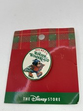 Vintage 1996 Disney Store Mickeys Winter Wonderland Pin Mickey Christmas Tree picture