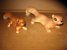 Vintage 1970’s Artmark Japan Ceramic Squirrel Family Climbing Figurines Set of 2 picture