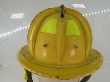 VINTAGE 1992 CAIRNS BROTHERS N6A 1MR LEATHER FIRE DEPT HELMET ADJ-MEDIUM NICE picture