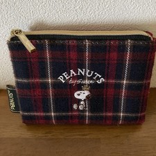 Final price reduction.snoopy embroidery wallet picture