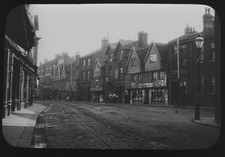 OLD Photo WIDE STREET IN ENGLISH TOWN C1910 EDWARDIAN Magic Lantern Slide picture