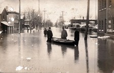1913 Fort Wayne Indiana Flood Superior St Rescue Boat RPPC Postcard picture