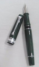 Aurora Optima Limited Edition Dark Green Fountain Pen With 14K Fine Nib 045/330 picture