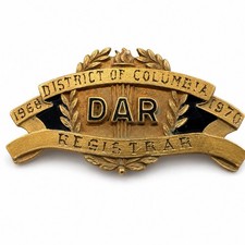 DAR GOLD FILL 1968-70 REGISTAR PIN BADGE DISTRICT OF COLUMBIA SCARCE VTG USA picture