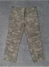Army ACU Digital Camo BDU Pants Large Short 35-33W 26.5-29.5