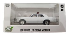 Greenlight Hot Pursuit 1980-91 Ford LTD Crown Vic  w/Light Bar Push Bar 43007LB picture