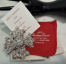 Vintage 1974 Reed & Barton Sterling Silver Snowflake Christmas Ornament Felt Box picture