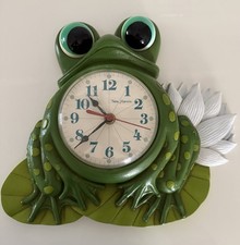 VTG MCM BURWOOD New Haven Frog Wall Clock 1975 Battery WORKS Kitschy picture
